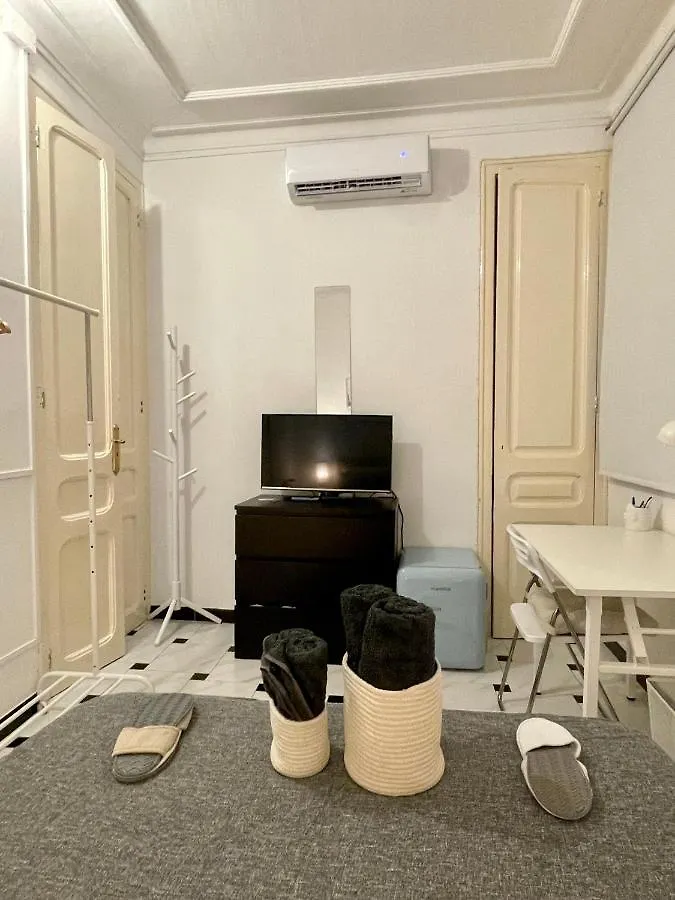 Cozy Room Barcelona Campsite